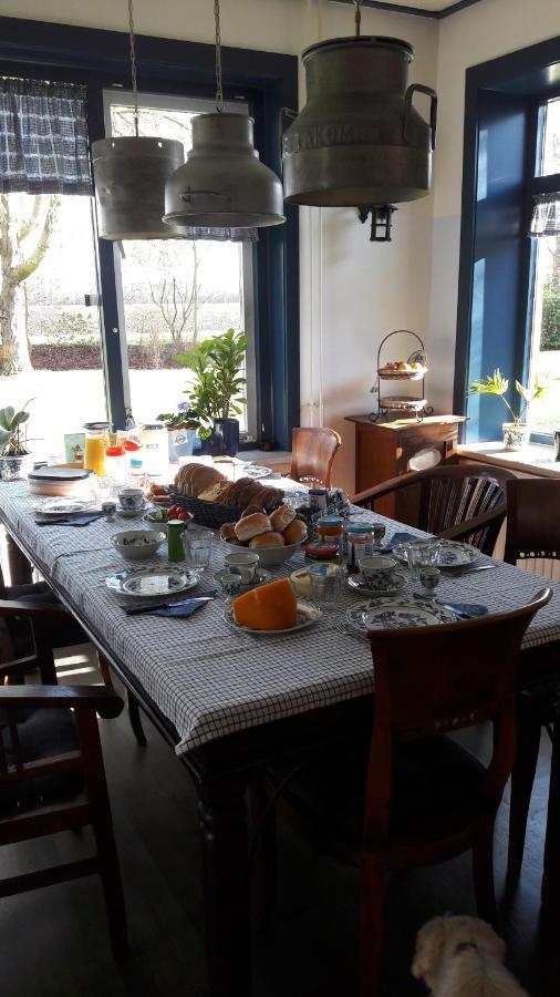 Bed & Breakfast “ Gastvrij Onthaal “ Een-West Екстериор снимка